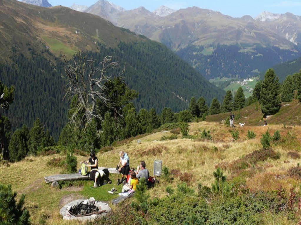 Hotel Alte Post By Mountain Hotels Davos Extérieur photo